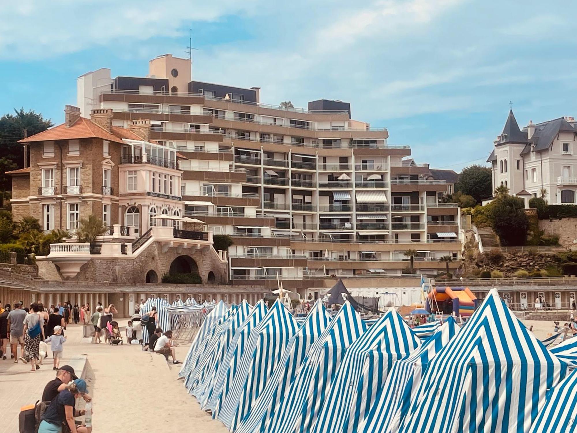 Residence Le Crystal Dinard Plage Exteriör bild